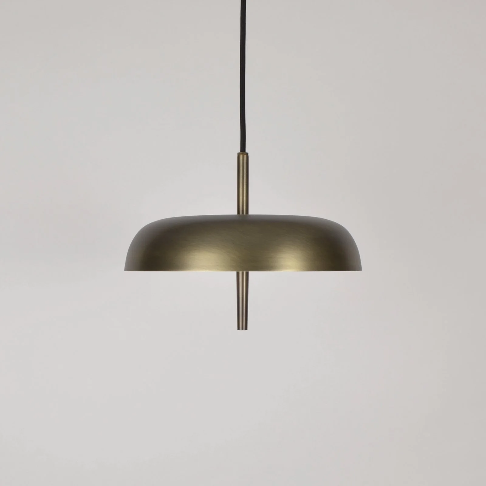 Otto pendant antique brass - 1.jpeg