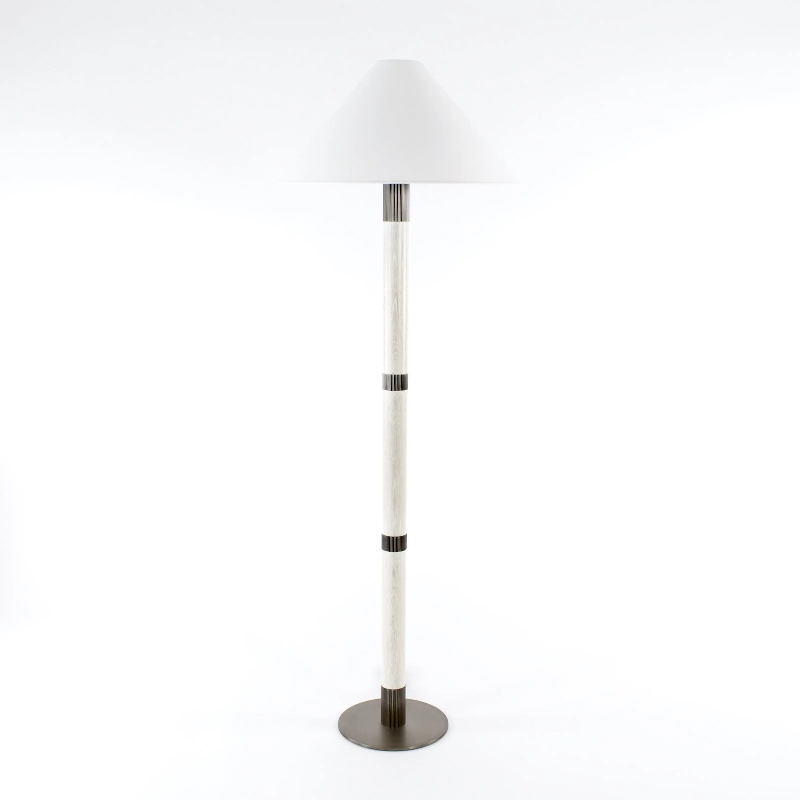 Aldo floor lamp_Quartzite Oak_Antique nickel - 1.jpeg