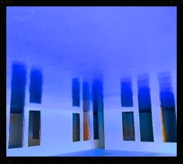  INTO THE PERIWINKLE (30x30) 