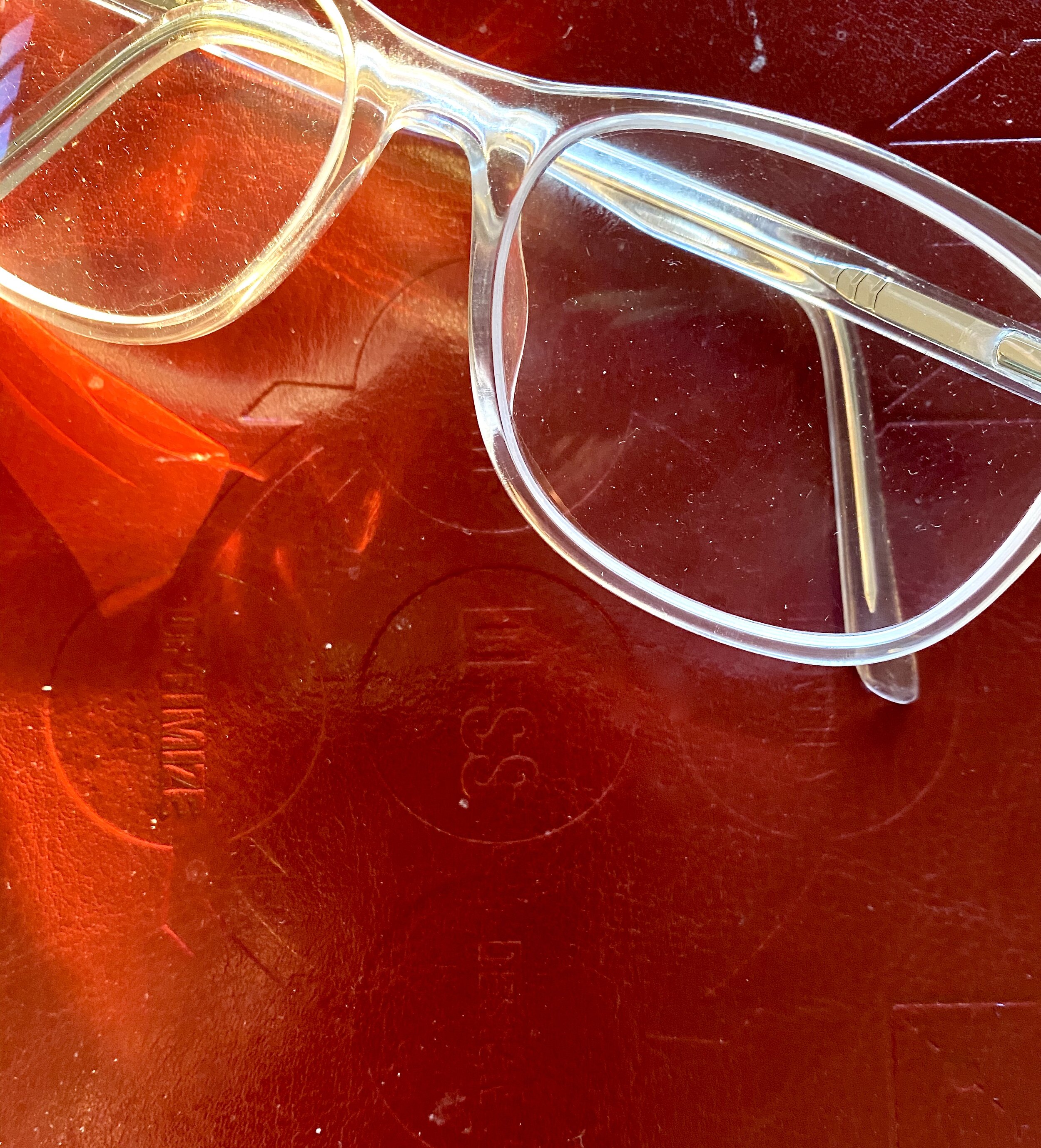 PAINT RED #1 (36X36)