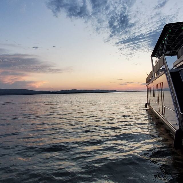 Peaceful and calming waters of Lake Ouachita are always a welcome sight.  Though the winds may blow and the waves may crash, all will be calm once again, because this too shall pass.  #peaceandcalming  #wakezonehouseboats #lakeouachita #arkansas