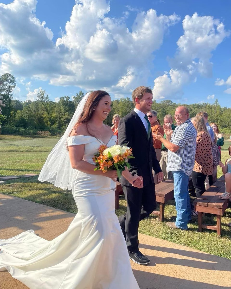 Congratulations to Captain Gip and his beautiful bride Jessica!  Wishing you both a lifetime of love and happiness!  #TheBurrows #HappilyEverAfter