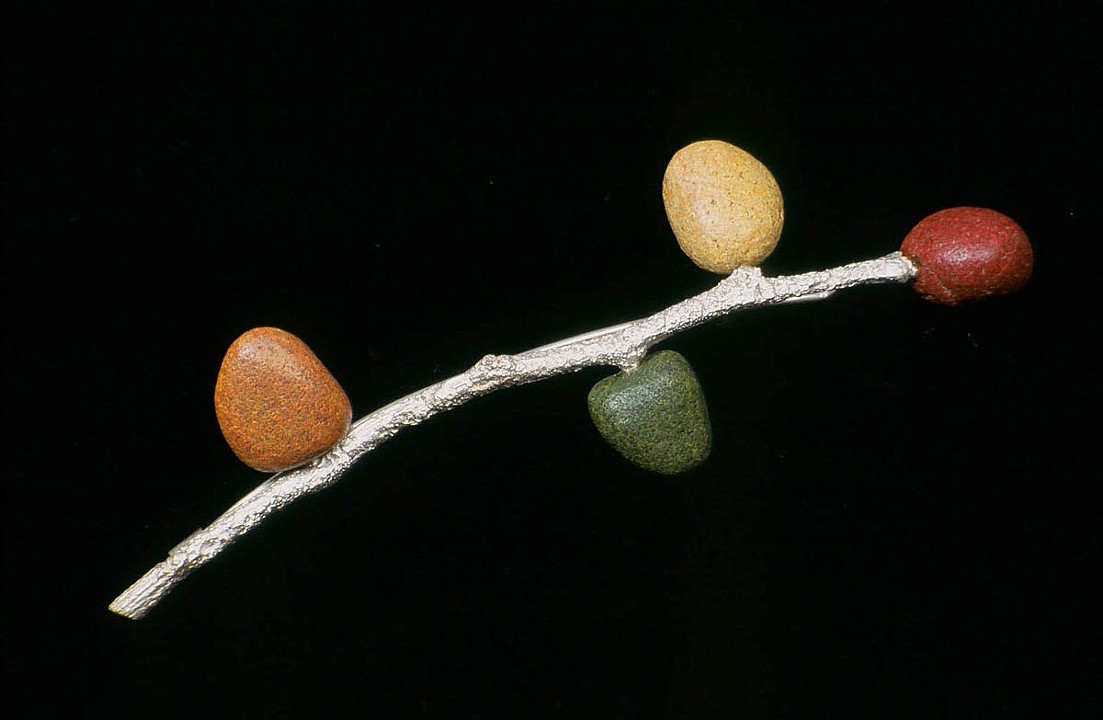 fall brooch