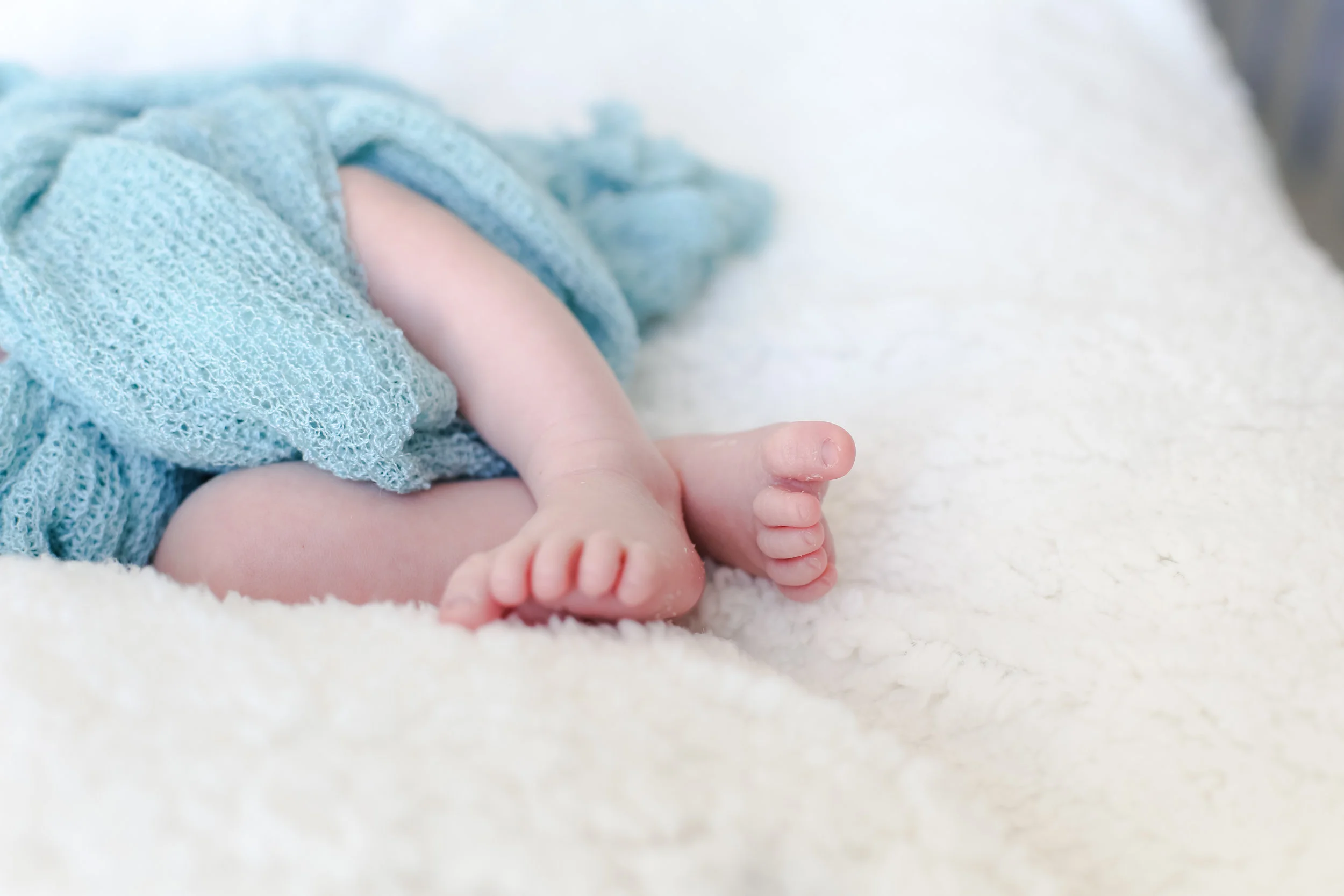 Zahorak_2016_NewbornSession_Gavin-235.jpg