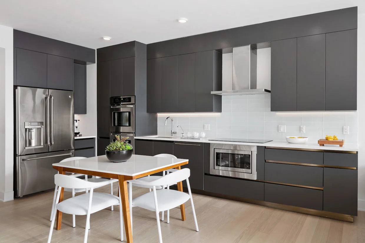 the-duchess-north-bergen-nj-1-br-kitchen.jpg