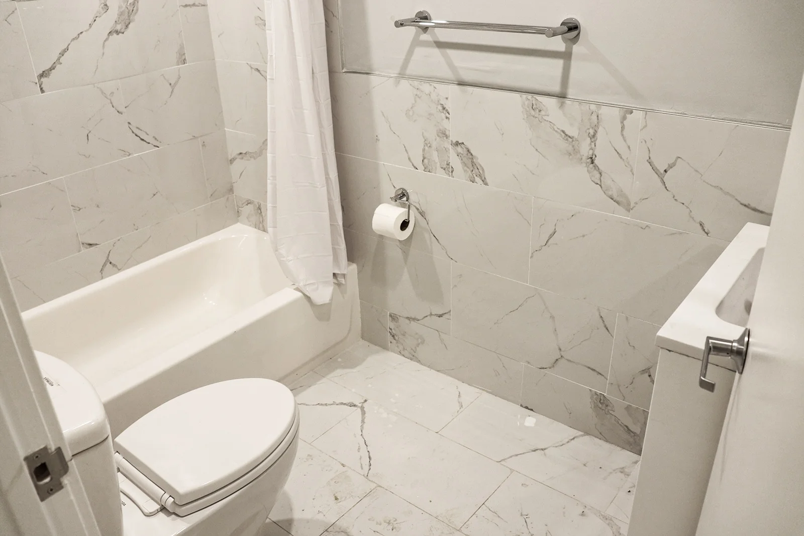 waverly bathroom 3.jpg