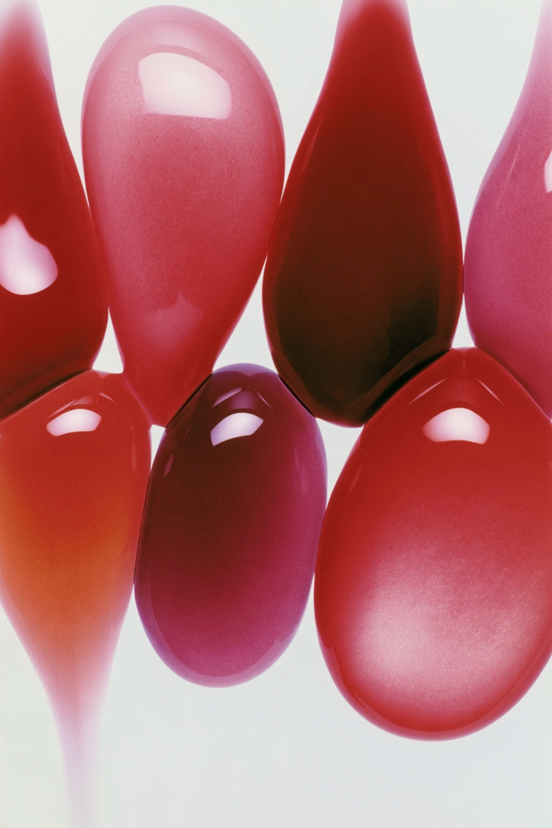 schlotterhose_lacquer-gloss_lacquer-gloss-drops.png