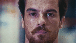 bloggif_576054b8a5d56.gif