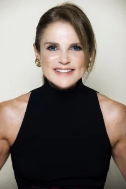 Tovah Feldshuh