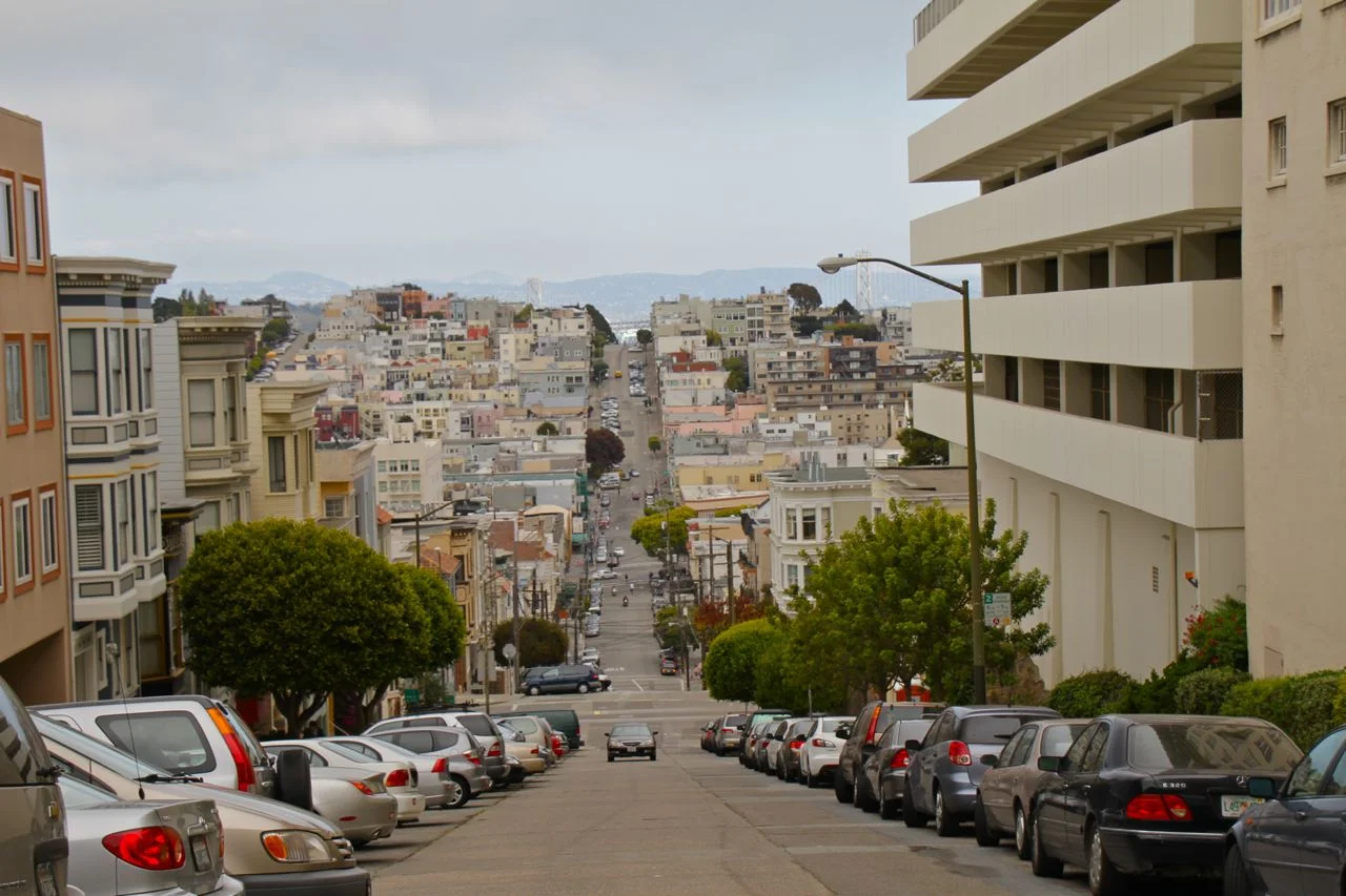 The Great City of Fog and Hills