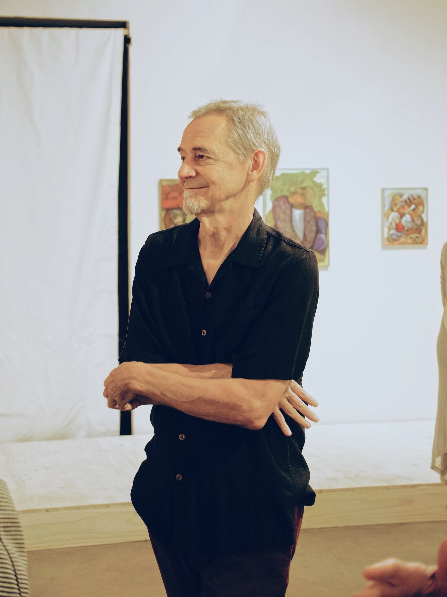 Listening Wheel closes this Saturday.
Paintings by Lee Barber
@barberzooo

What an absolute honor it has been to showcase Lee Barber&rsquo;s talent and very intriguing pieces for a 3rd solo exhibition at Cloud Tree Gallery. Lee is so kind and humble 