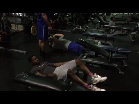 NFL Training: DB Skull Crushers w/ Leg Raise