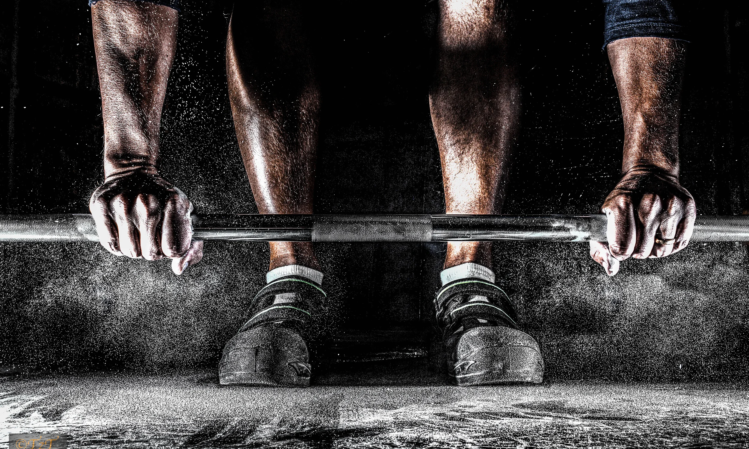 Deadlift Grip and Chalk.jpg