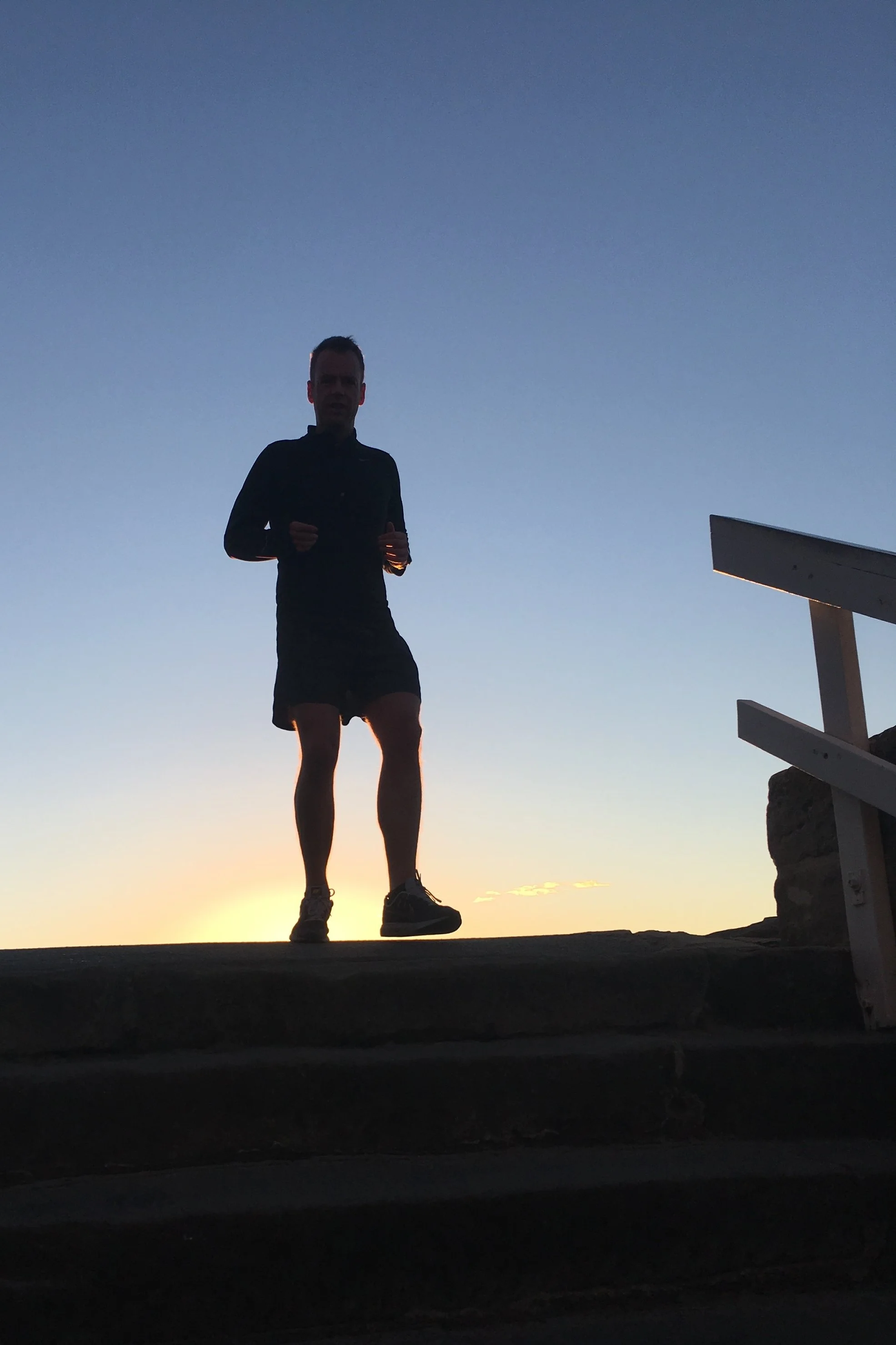 Thinus+Sunrise+Icebergs.jpg