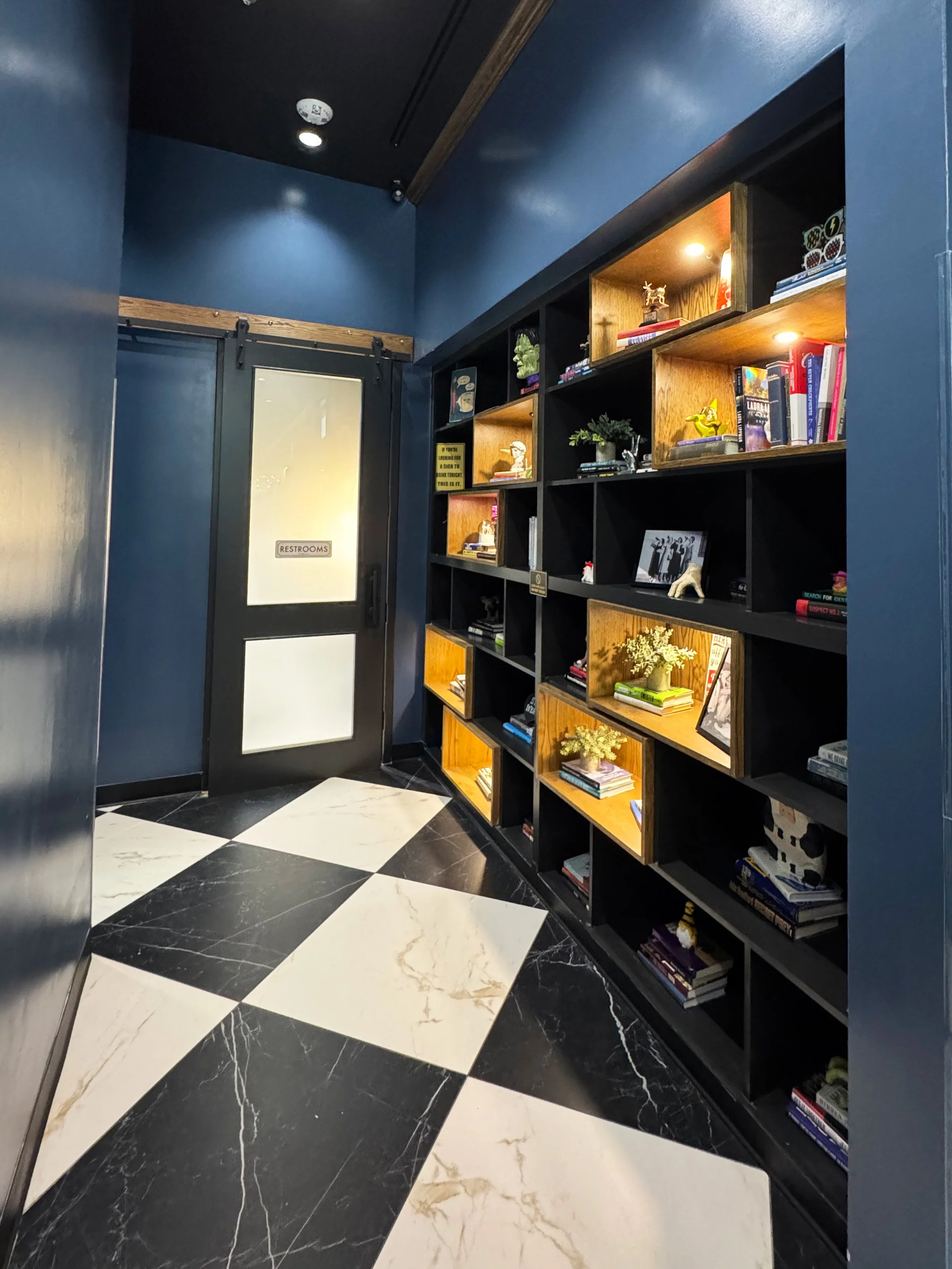 10Bookcase.jpg