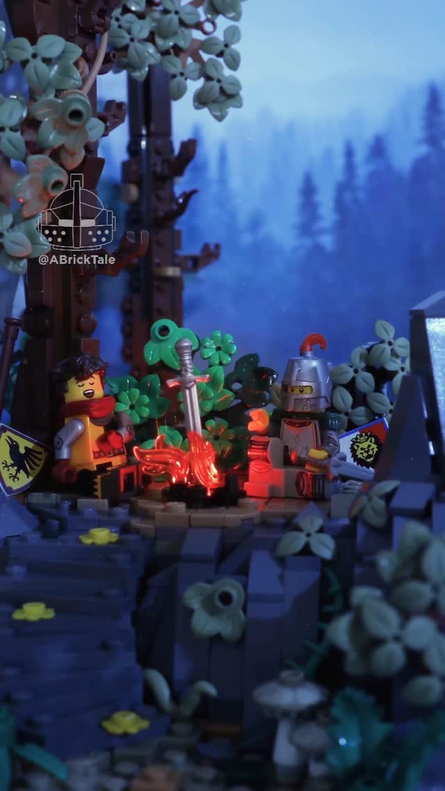 There are few sites of respite and true safety in the far wilds of the world, but the wayfarer's bonfire is one. The bonfire is a commonly held pact amongst all travelling knights and questing adventurers - should they meet as dusk falls, they make a