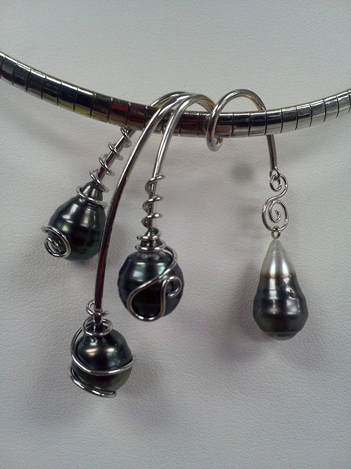 18k wire wrapped baroque tahitian pearl slide pendant