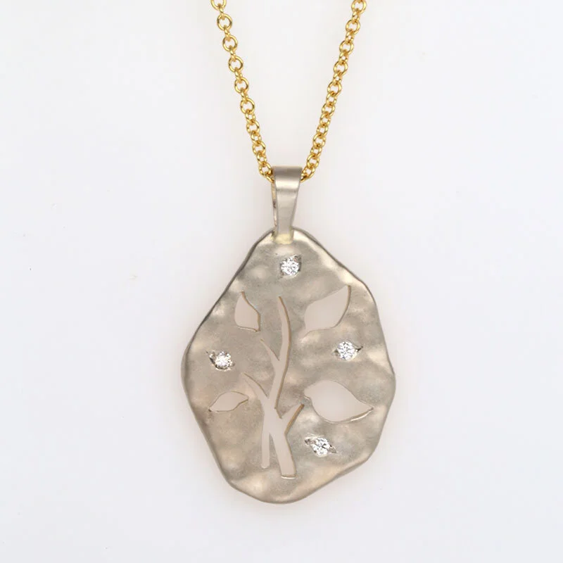 18k diamond two sided pendant