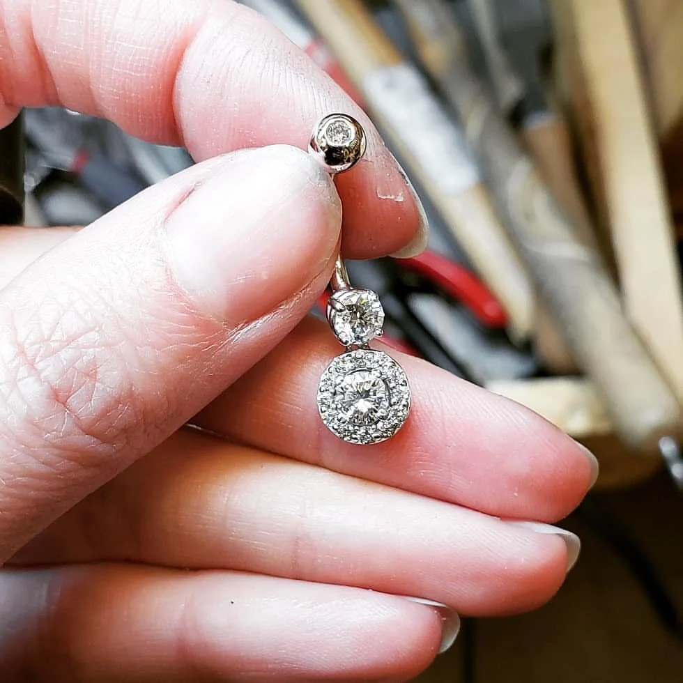 18k diamond navel ring