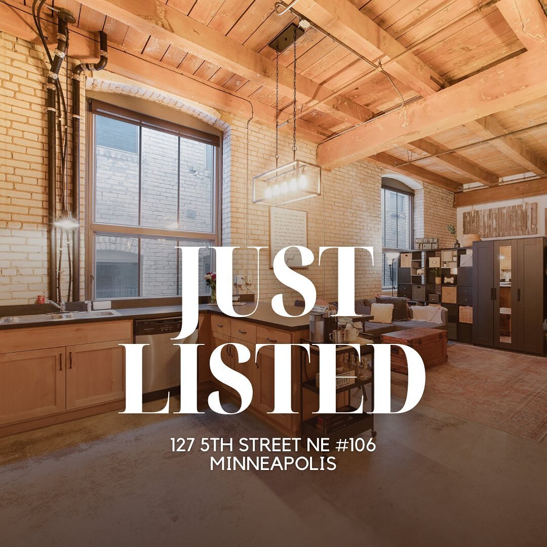 NEW LISTING 〰️ 127 5th Street NE #106, MPLS

1 bed / 1 bath / 778 sqft
$249,900 ✨

Originally built in 1910, the historic building (of baking powder fame) was converted into 35 loft units in 2004. Calumet Lofts rarely turn over - this is an opportuni