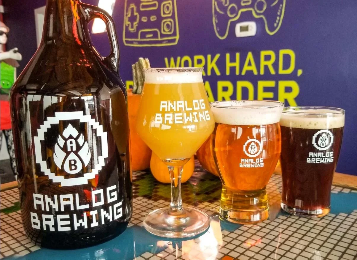 Branding examples for Analog Brewing