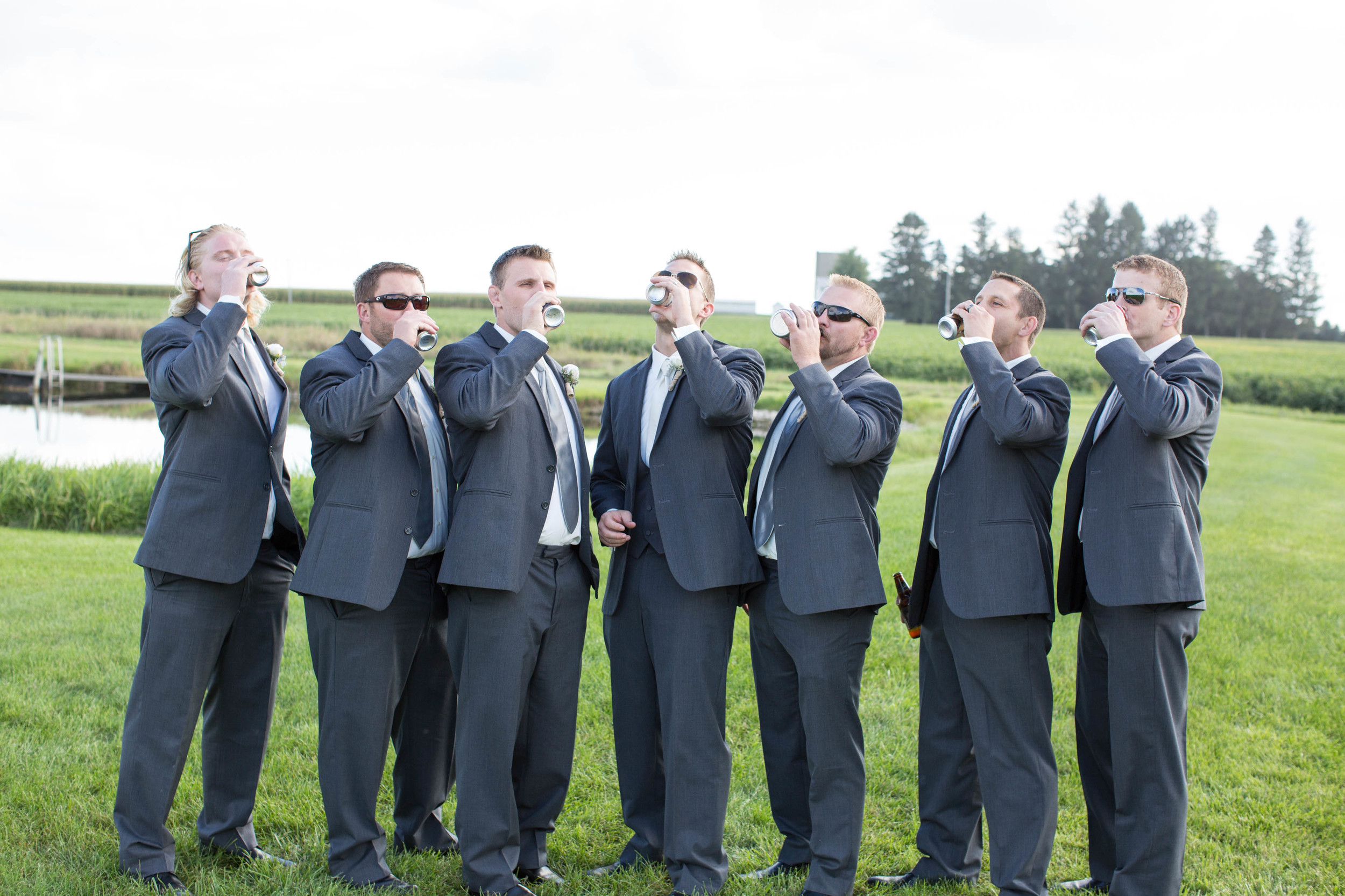 #mnwedding #mnphotographer #countrycharm #groomsmen