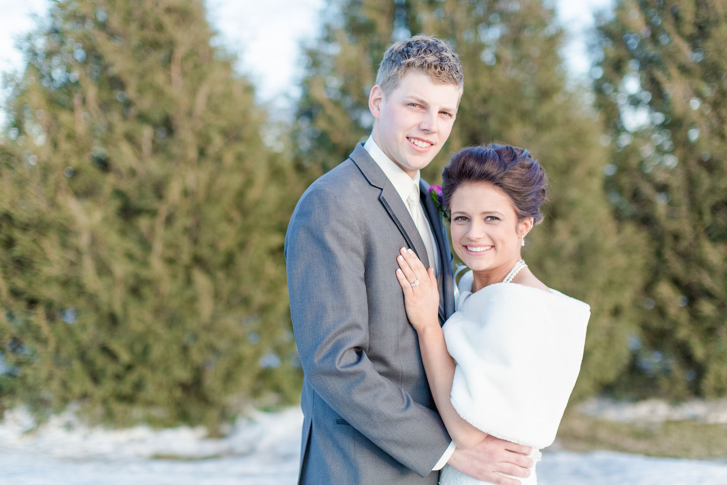 #brideandgroom #mnwedding #winterwedding #mnweddingphotographer