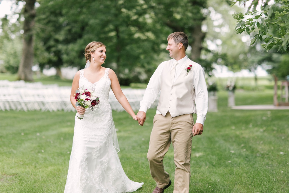 Stephanie Lynn Photography- Johnson Wedding, Oak View Events, Owatonna, MN_0004.jpg