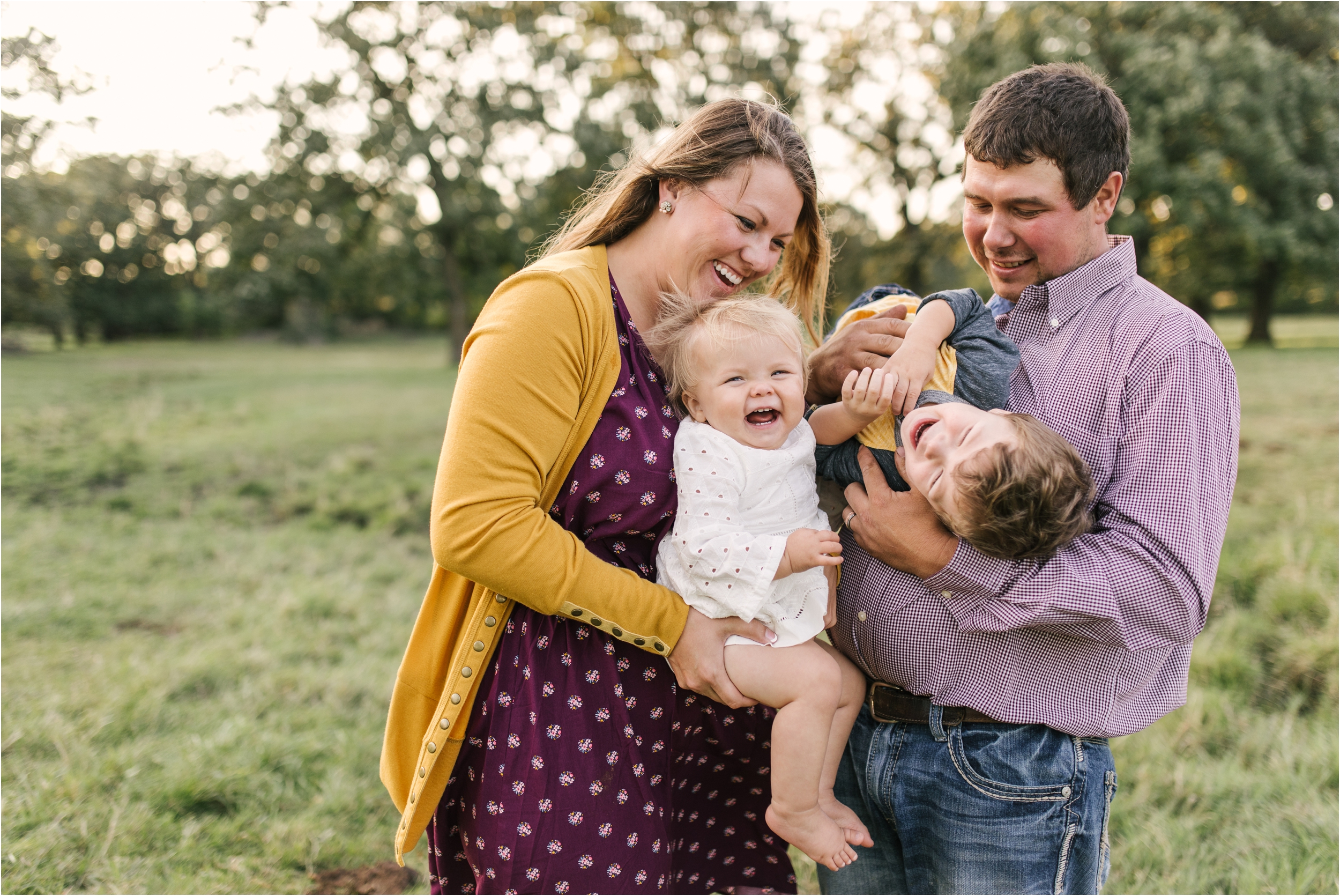 Farm Family Session_Midwest Wedding Photographer_Stephanie Lynn Photography_0093.jpg