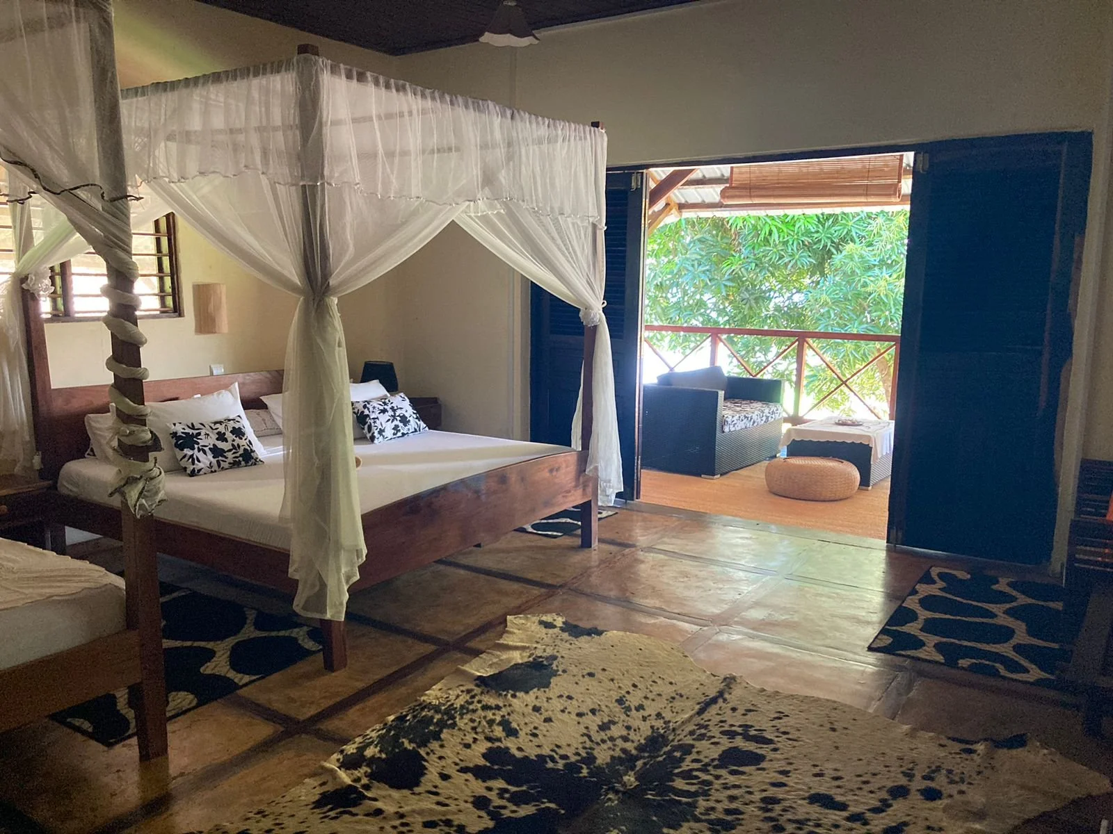 WhatsApp Image 2024-03-24 at 11.49.39_b221eb47.jpg