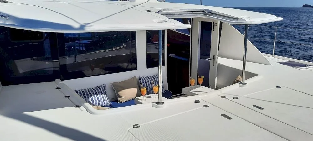 Yacht Tsangana (2).jpg