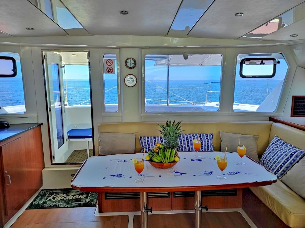 Yacht Tsangana (2).jpeg