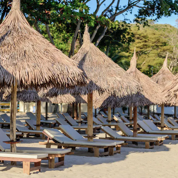 Royal Andilana Resort6.png