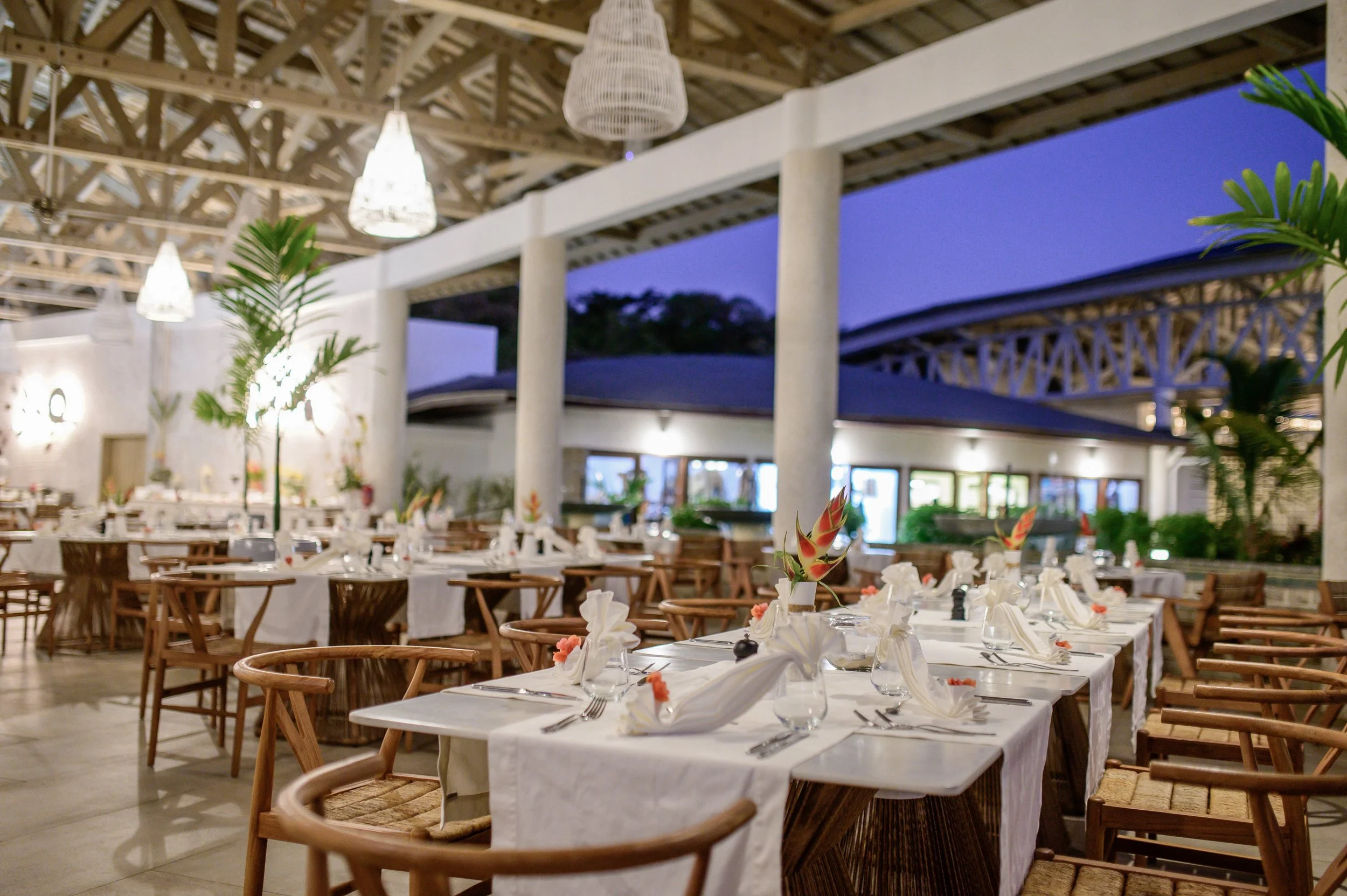 tanys_restaurant3.jpg