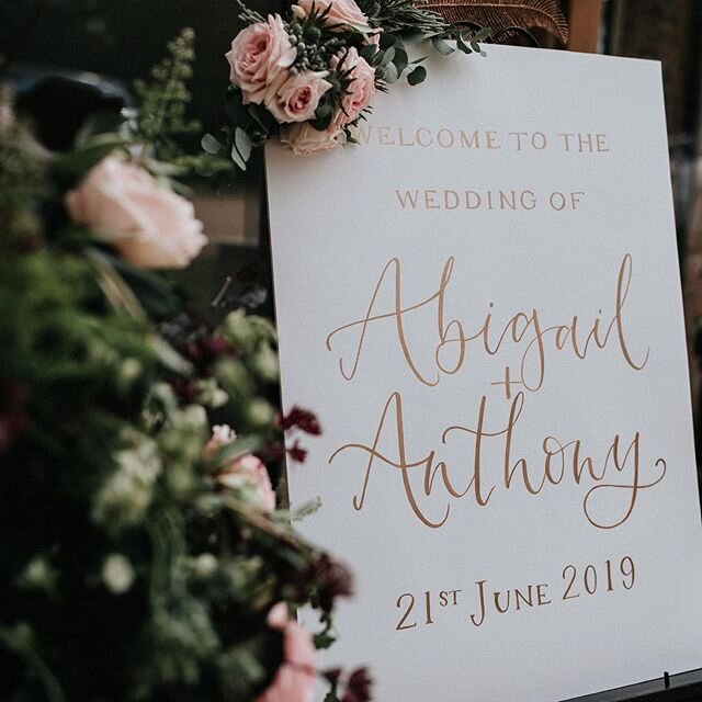 Happy Wedding Anniversary (for yesterday) to Abbi &amp; Ant who married at @thecarriagehall last year, always a pleasure to see @matthoran85 capturing the little details ✨👌🏻 hope you&rsquo;ve had a wonderful first year married guys!
.
.
.
#wedding 
