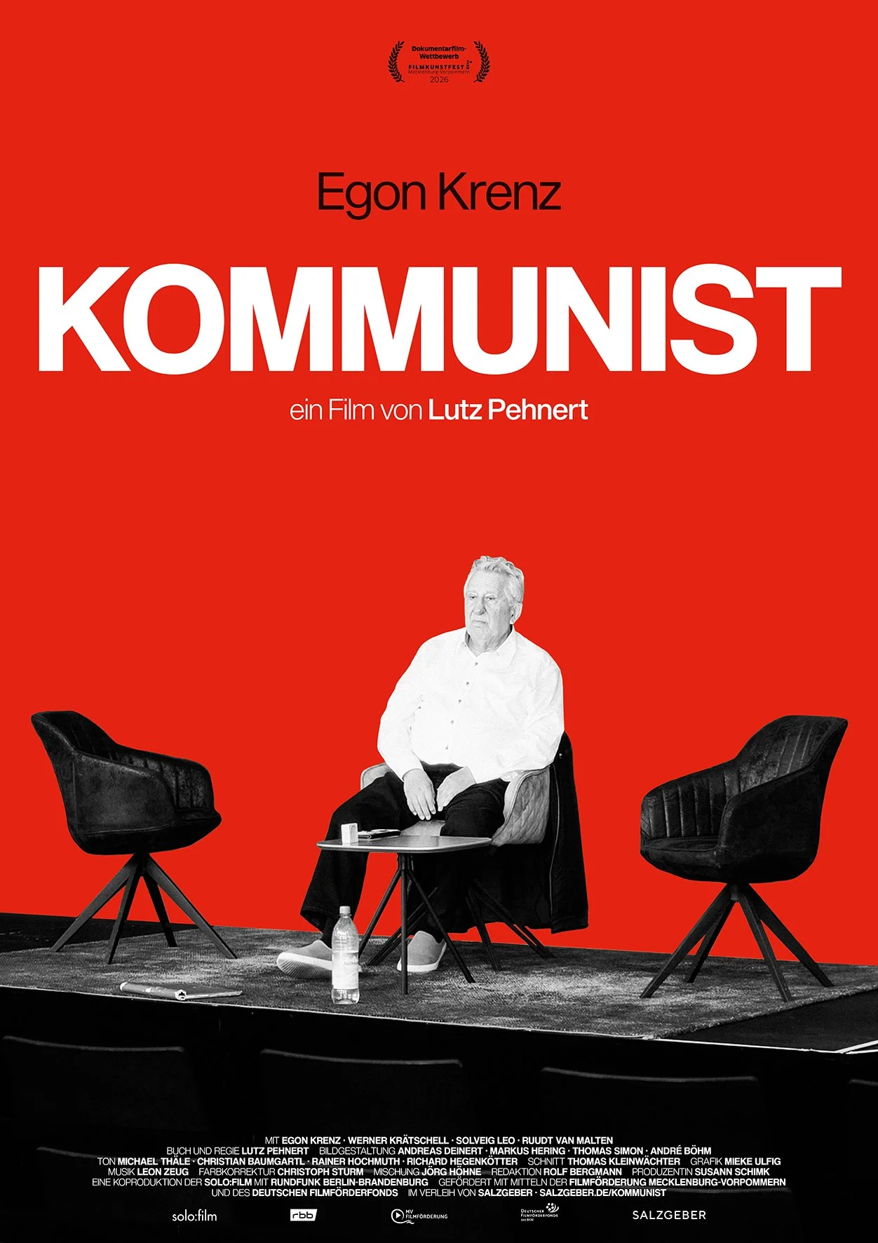      

 
     KOMMUNIST&nbsp;   ein film von lutz pehnert&nbsp;&nbsp; dokumentarfilm, 123 min   wer war egon krenz? ein kind des 2. weltkrieges, ein teenager mit der hoffnung auf ein besseres leben und ein anderes deutschland. funktionär, aufsteiger