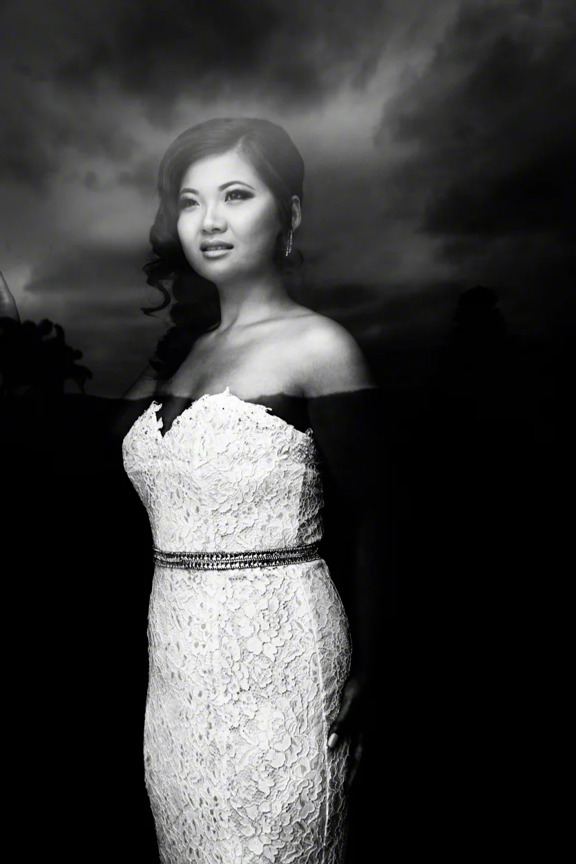 Spyrides_Kial_Spyrides_Kial_Jenny's_Wedding_Portrait_Window_2_DSC_5887.jpg