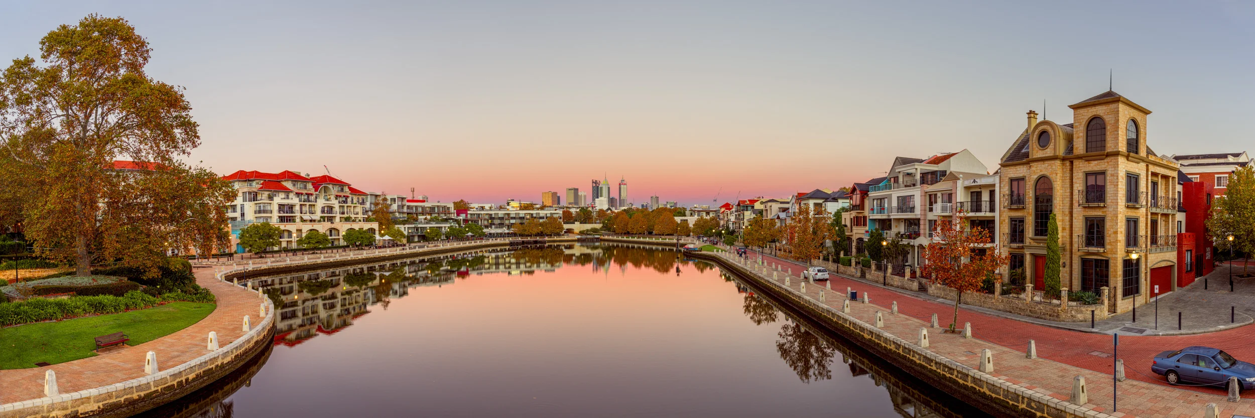 Spyrides_Kyle_East_Perth_Panorama_2_15.4.2018_DSC1620.jpg