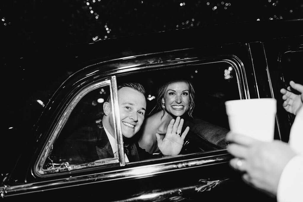 Blake+SarahReception-104_b&w.jpg