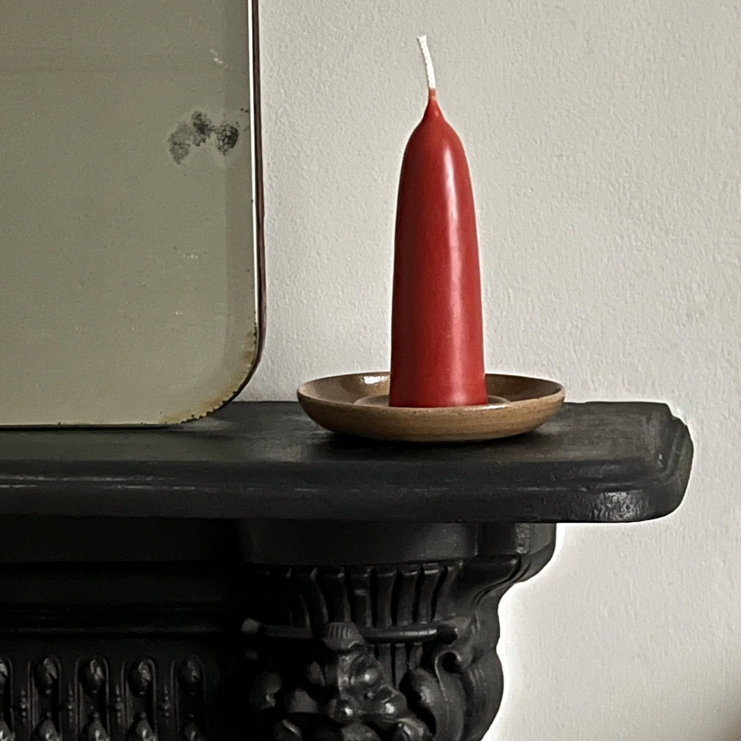 Beeswax-Stubby-Candle-Barberry-Red