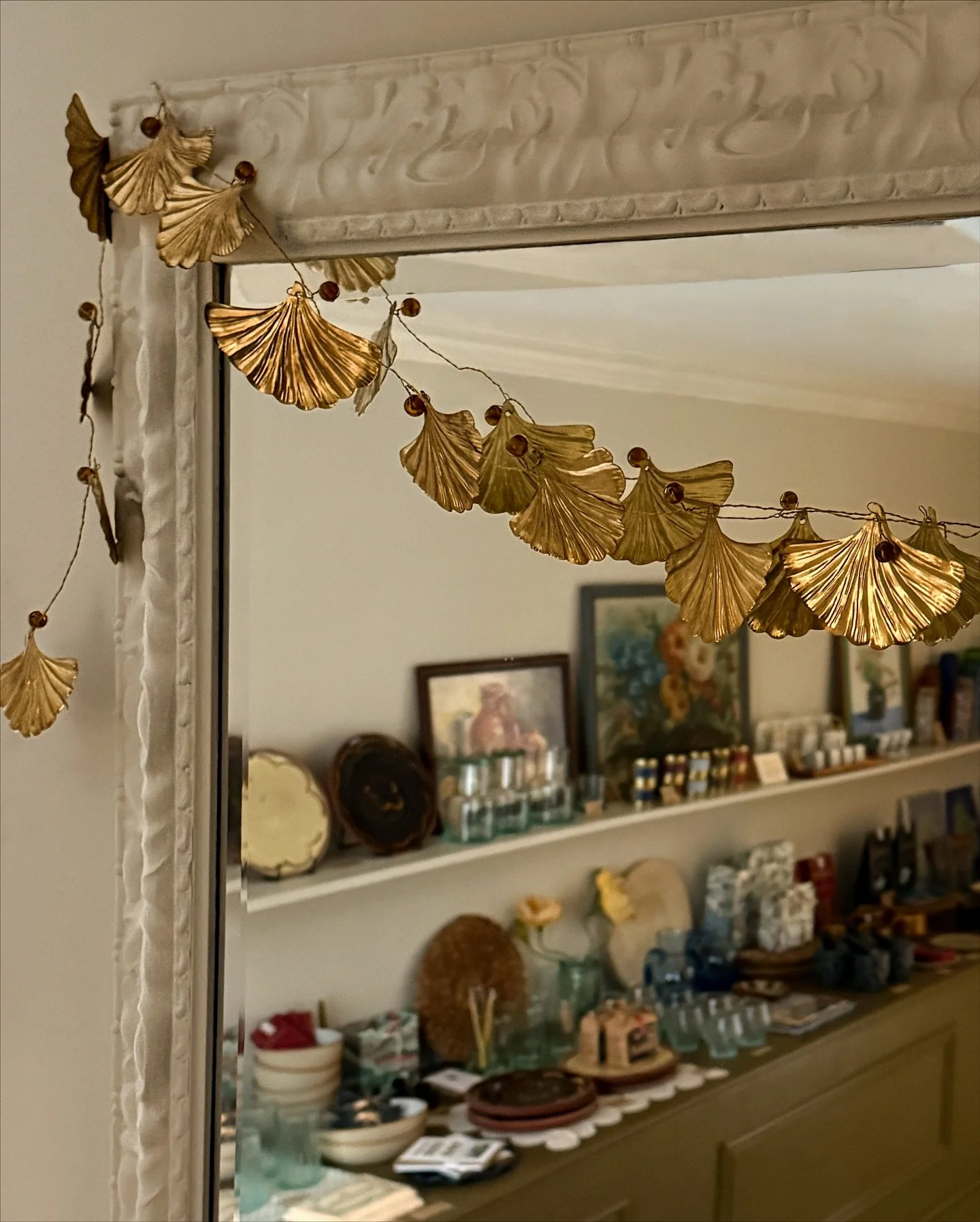 Gently Festive (for now) ⚜️⚜️⚜️