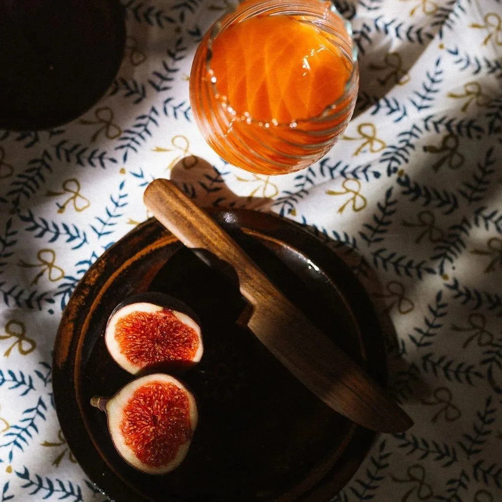 Form-Plate-Wooden-Knife.jpg