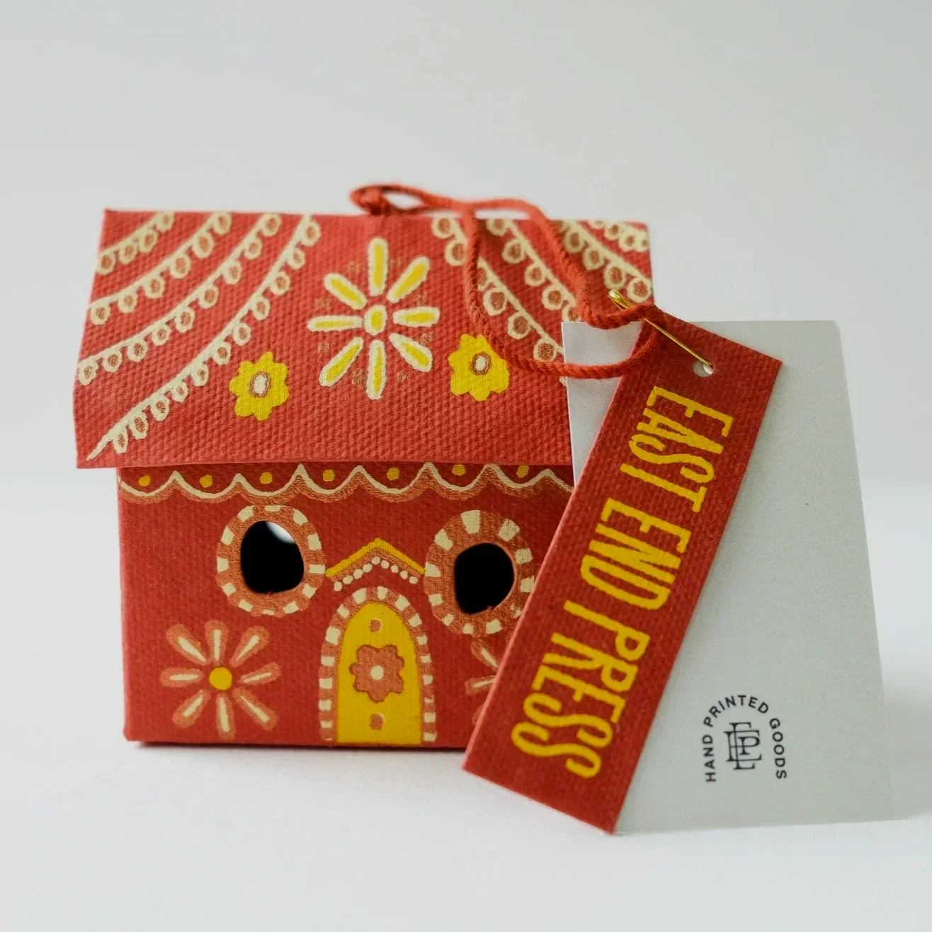 East-End-Press-Gingerbread-House-Ornament.webp