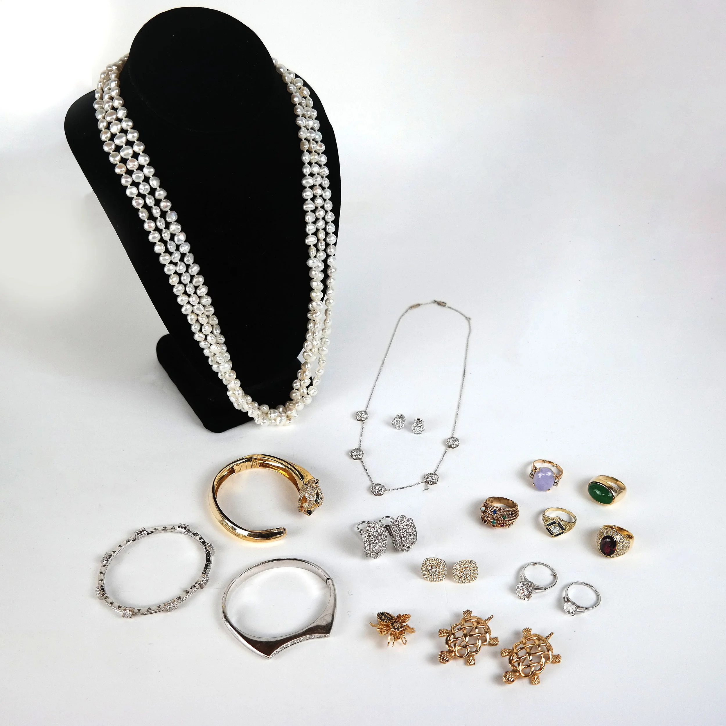 JEWELRY_GRP_21.jpg