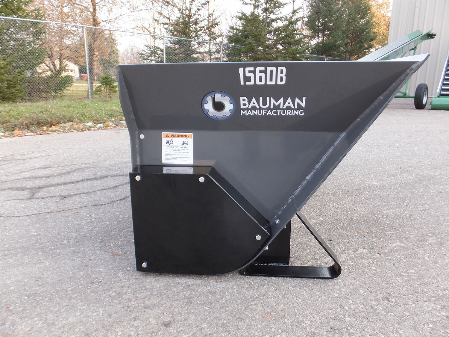 Drop Spreaders - Bauman Manufacturing