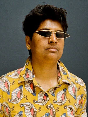 Neelu Headshot.jpg