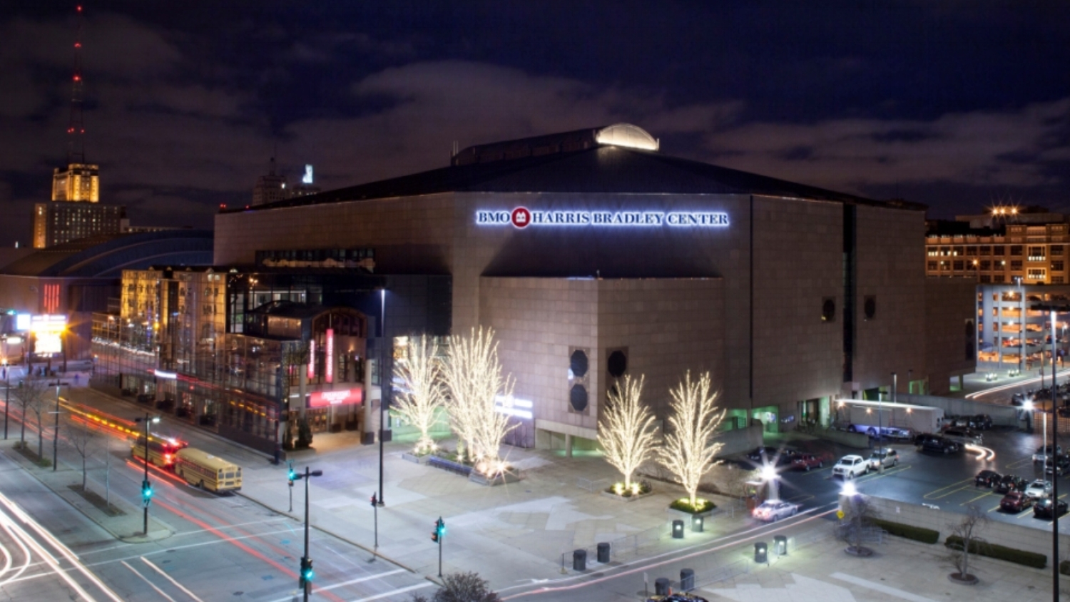 BMO Harris Bradley Center