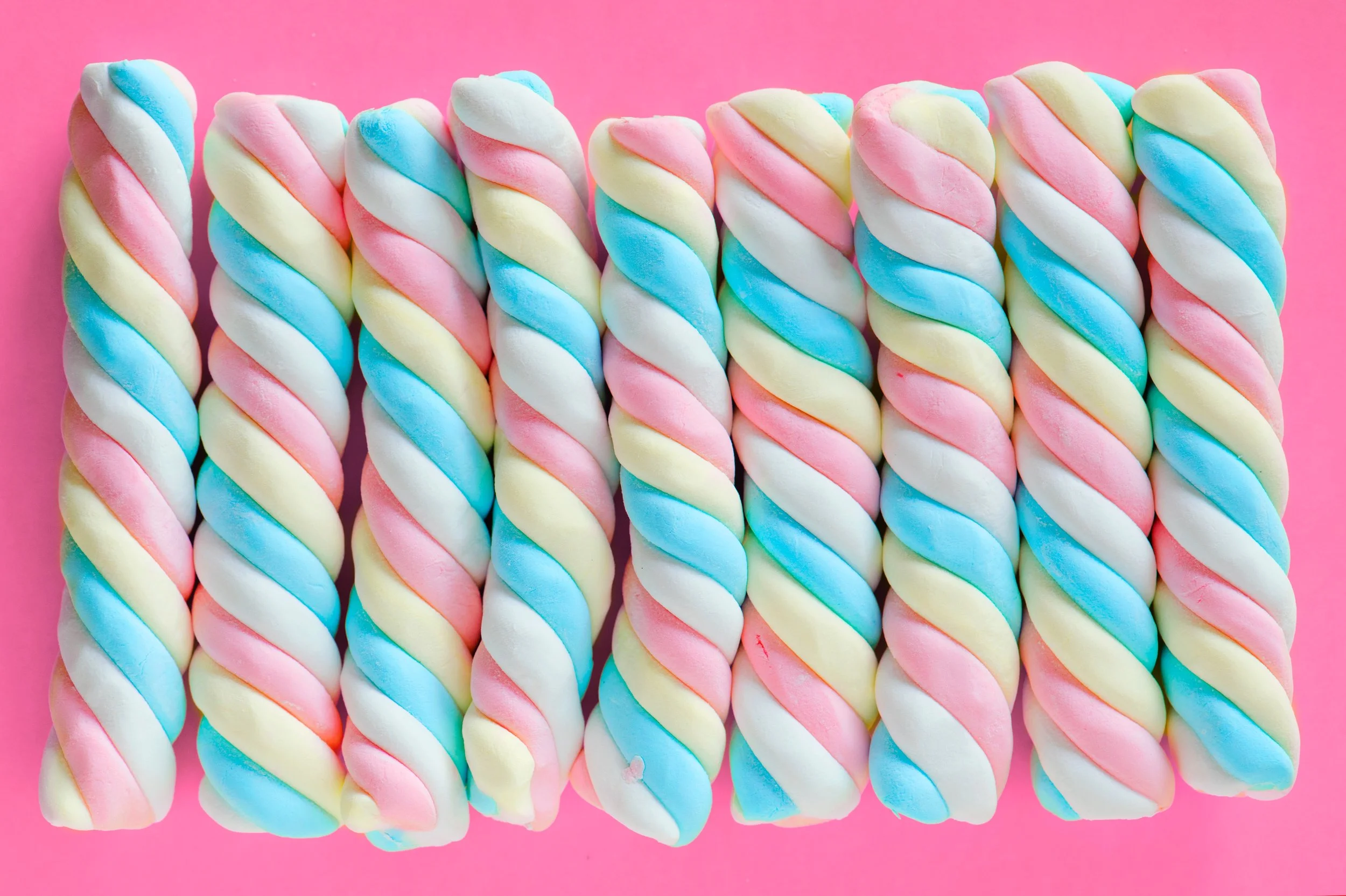 bright-candy-chewy-1328885.jpg