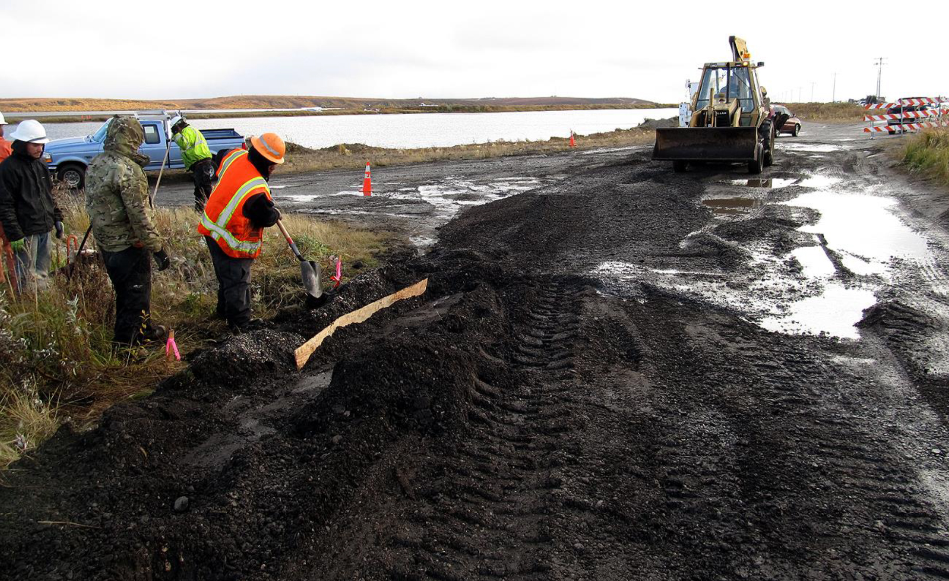 Fiber trenching with archaeological monitor in Kotzebue (Aug 2015) 