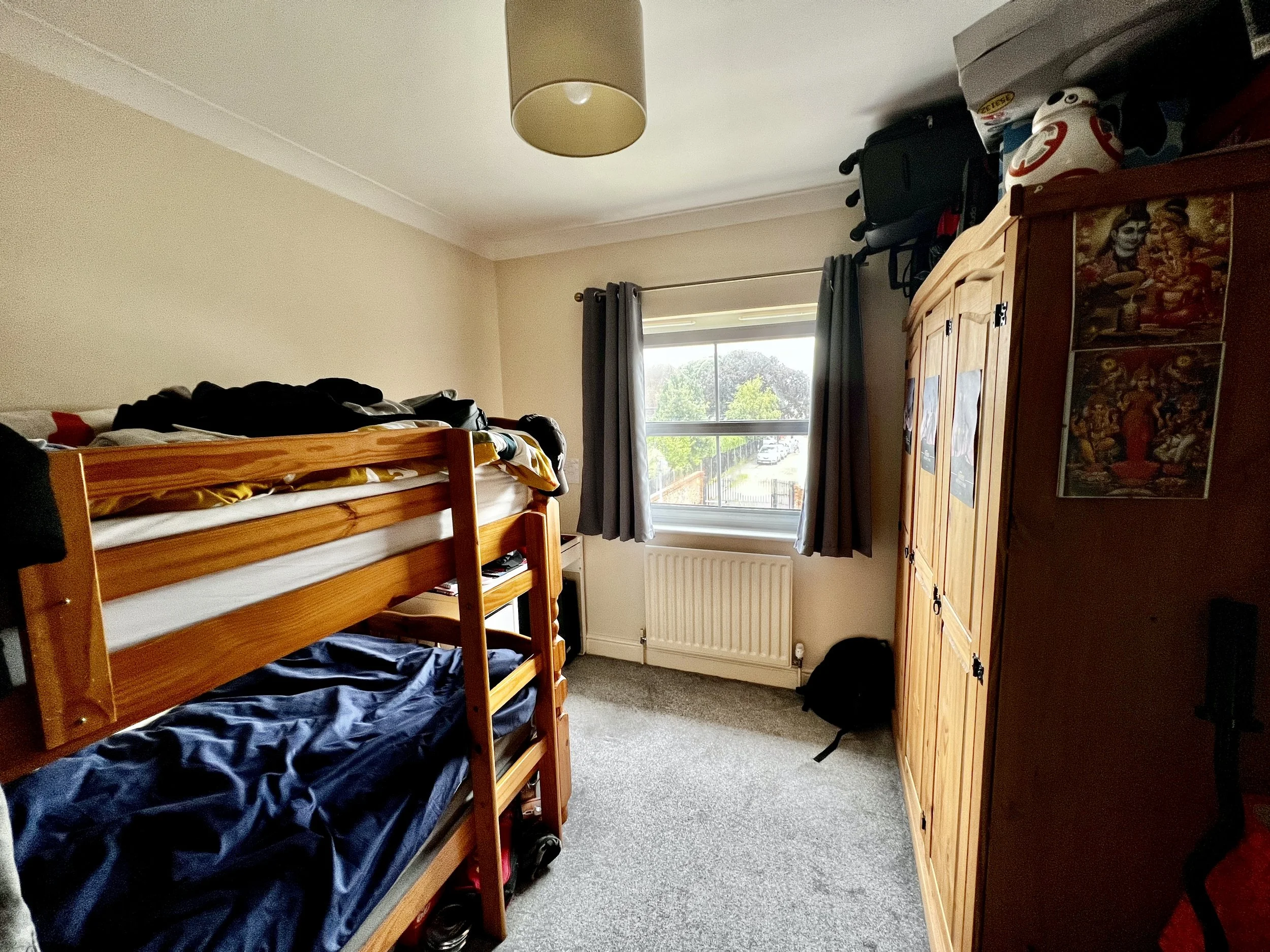 Bedroom 2.JPG